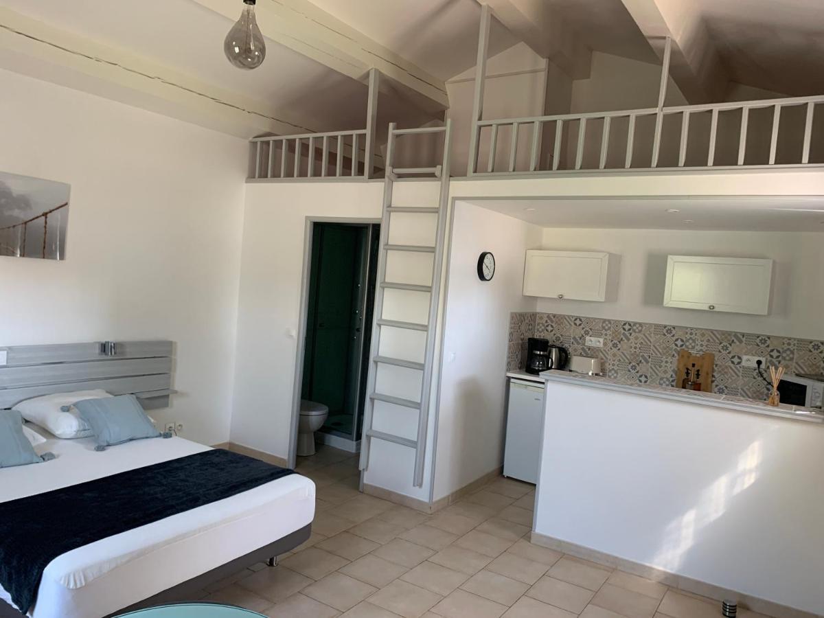 L'Aparte - Studio Les Amandiers Pignans Экстерьер фото